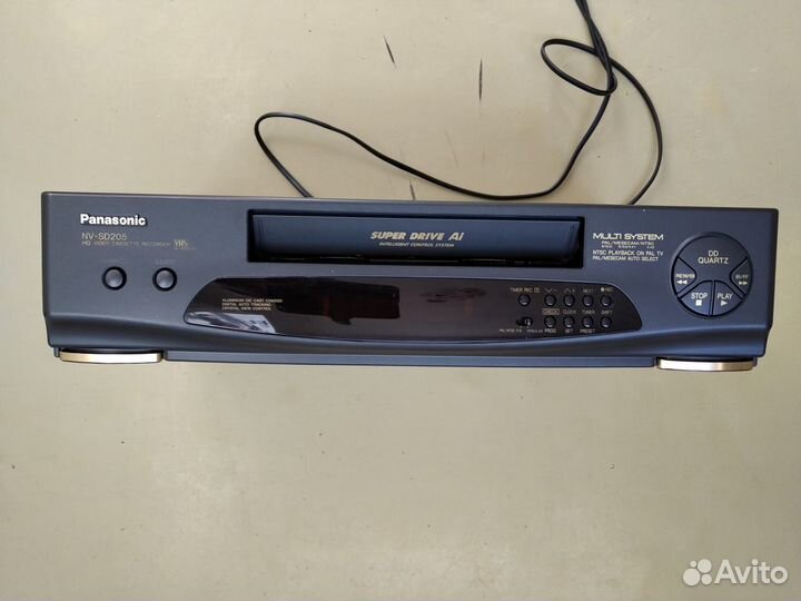 Видеомагнитофон Panasonic NV-SD205AM