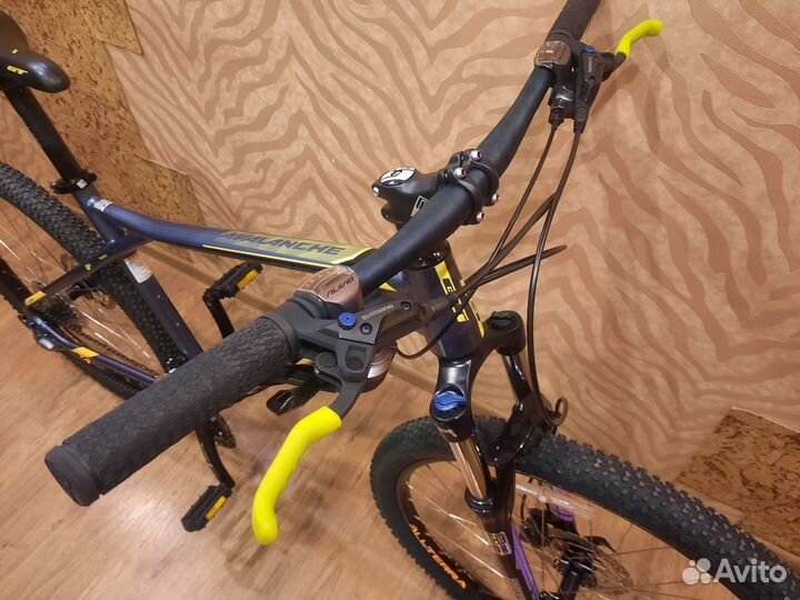 Горный велосипед gt