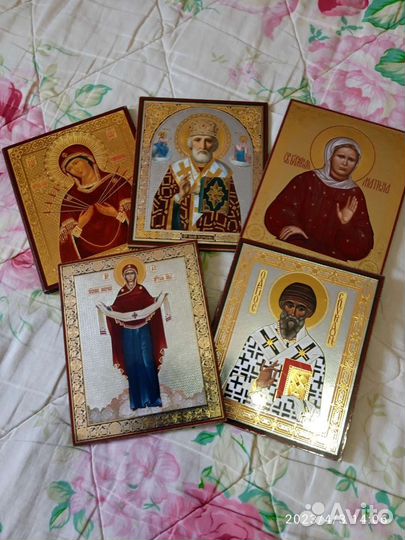 Иконы новые. За все цена
