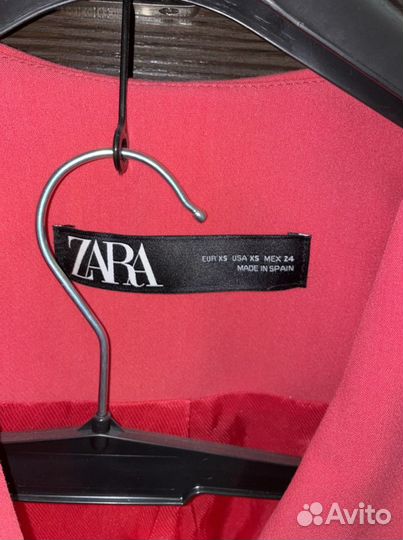 Брючный костюм Zara