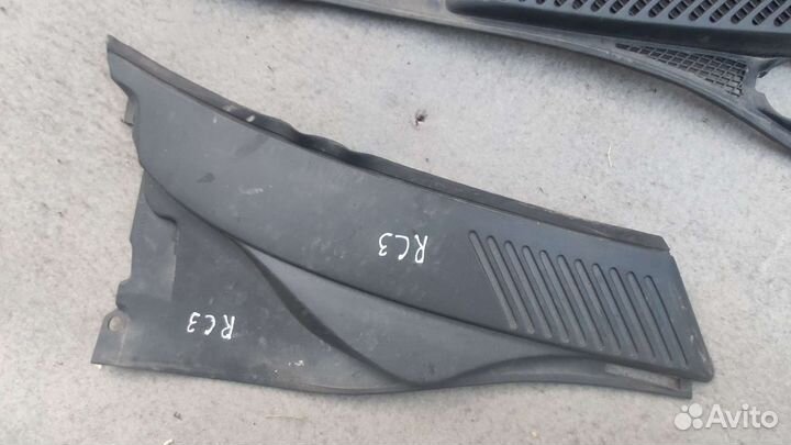 Жабо Renault Symbol 1 2006 г.в