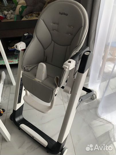 Стульчик для кормления peg perego