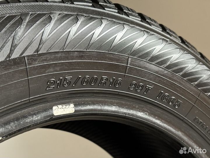 Yokohama Ice Guard IG65 215/60 R16