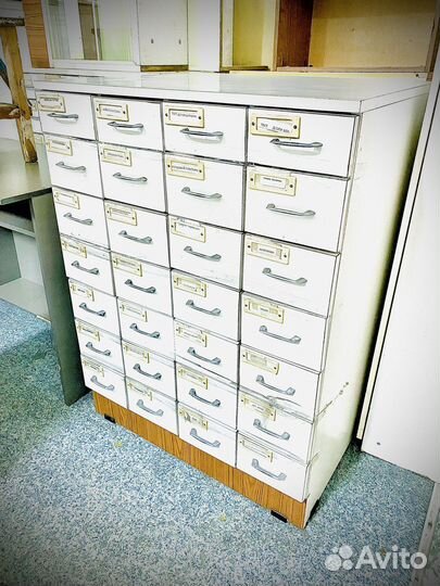 Рецептурный шкаф