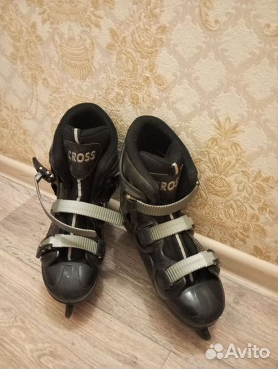 Коньки для мальчика 39 р