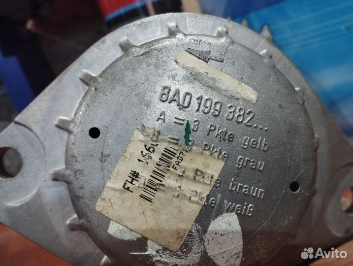 Подушки двс audi 80 b4