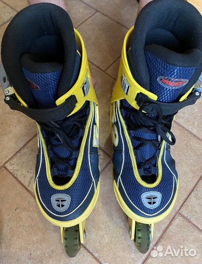 Роликовые коньки