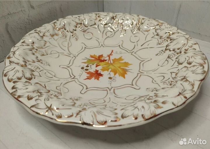 Блюдо для фруктов «Кленовые листья». Дулево