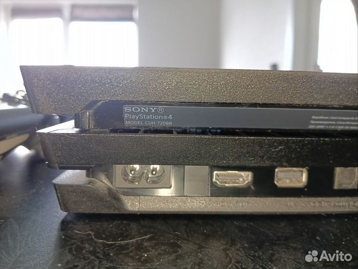 Sony playstation 4 pro 1tb