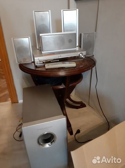 Домашний кинотеатр LG (dvd, сабвуфер, колонки)