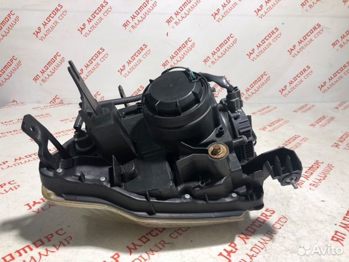 Фара ксеноновая левая Nissan X Trail T31 2.0 MR20