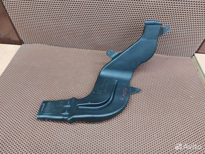 Воздуховод отопителя печки правый BMW F30 бмв Ф30