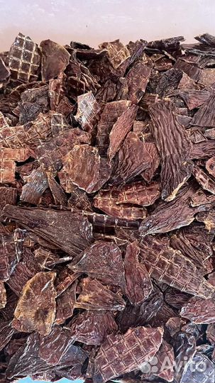 Лакомства для кошек и собак