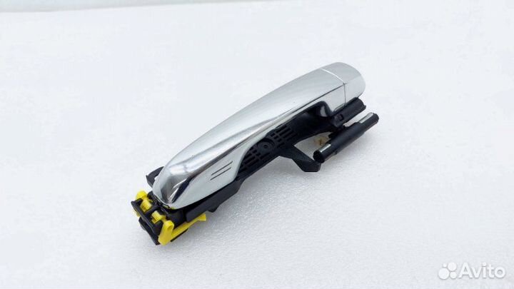 Б/У Ручка двери Состояние хорошее, оригинал