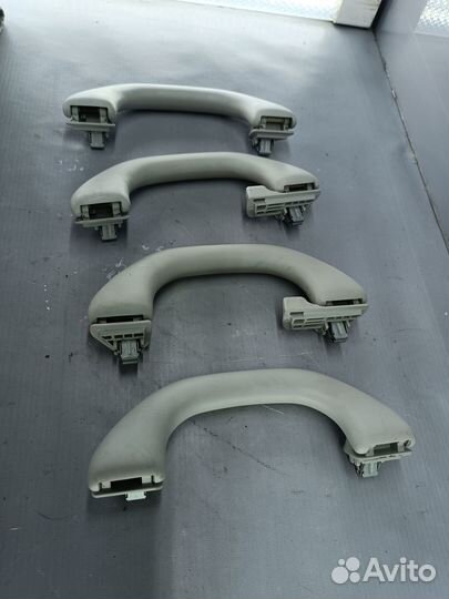 Ручка потолка Skoda Rapid