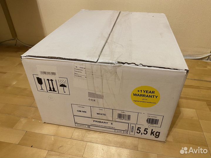 Проигрыватель винила Pro Ject Primary E