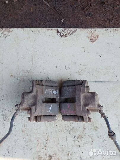 Суппорт на renault megan 1