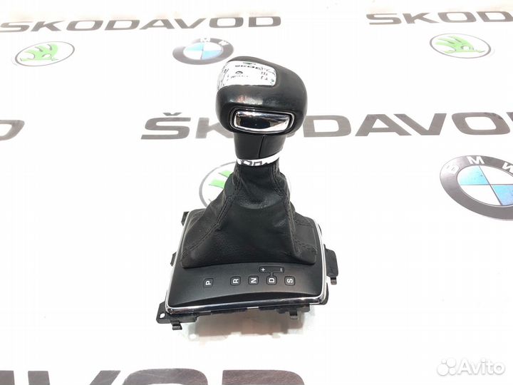 Ручка DSG Skoda Octavia A5 (1Z) 2011