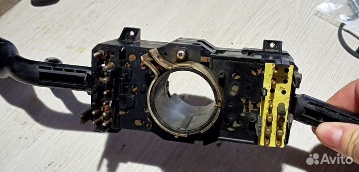 Переключатель поворотов на audi 80