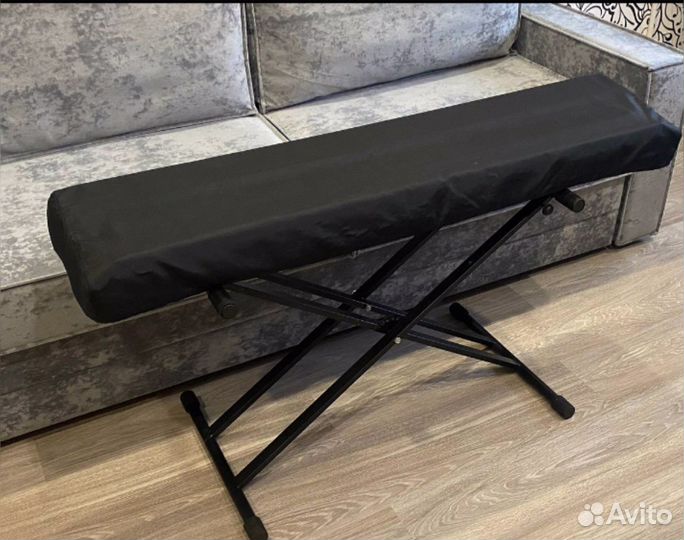 Накидка на пианино