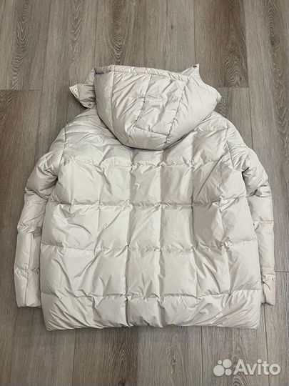 Пуховик женский L (42размер) finnflare