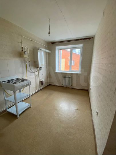 1-к. квартира, 33 м², 3/3 эт.