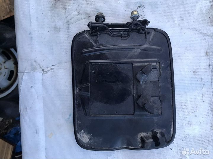 Лючёк бензобака bmw e36