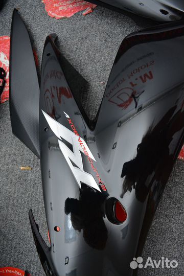 Yamaha YZF R1 04-06 2004 2005 2006 пластик