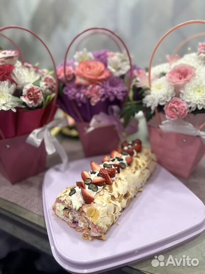 Торты,трайфлы,моти,меренговый рулет