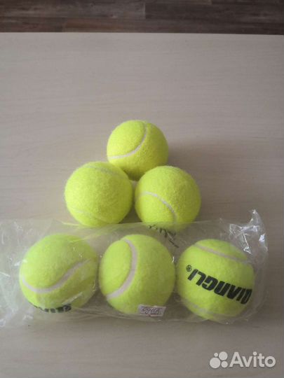Теннисный мяч