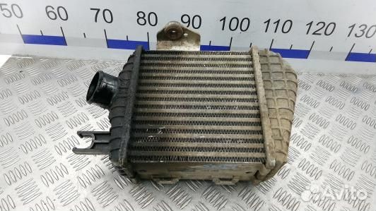 Радиатор интеркуллера KIA sportage 2 (SNI04KC01)