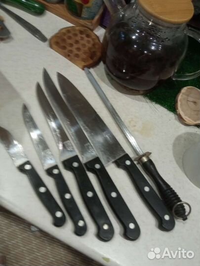 Подставка с ножами