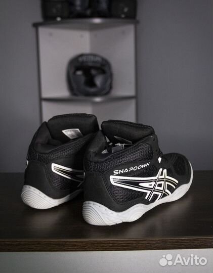 Борцовки Asics