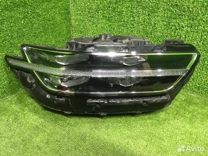 Фара правая Genesis G90