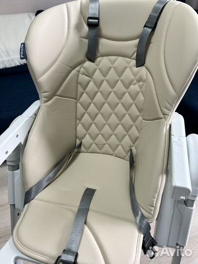 Стульчик для кормления pituso