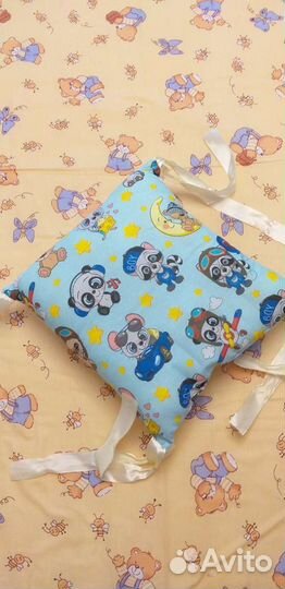 Бортики (подушки) в детскую кроватку