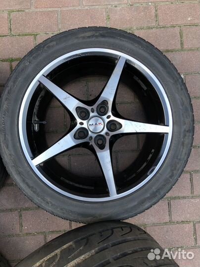 R17 Nexen N6000 235/45, PCD 5x114.3 DIA 72.6