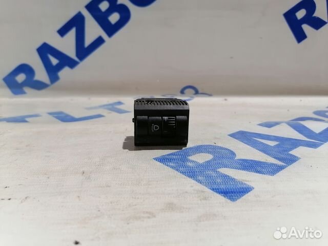 Кнопка коректора фар volkswagen polo 5 1.6 мт седа