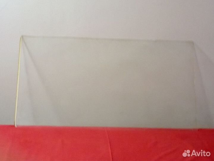 Оргстекло\105смх56,8см\Толщина 4мм\Всего один лист