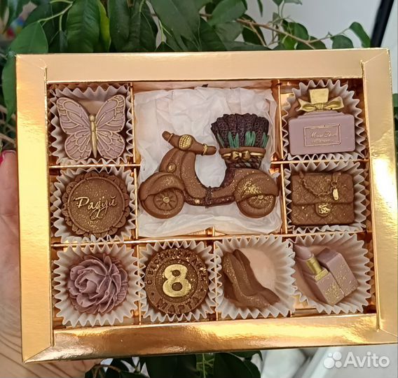 Шоколад ручной работы. Подарок девушке