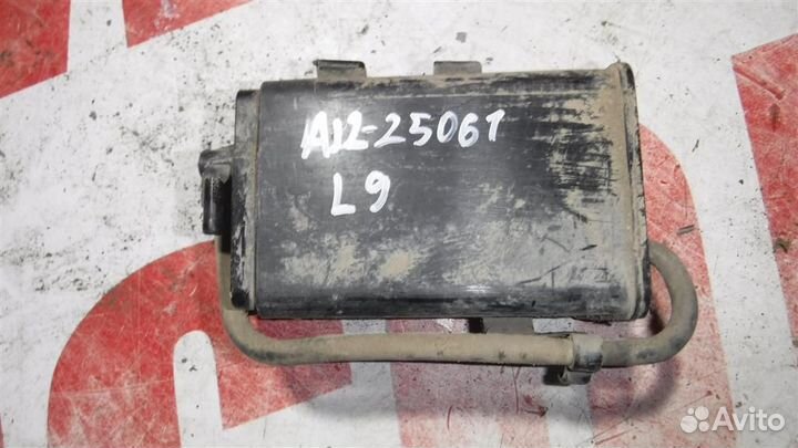 Абсорбер (фильтр угольный) Mitsubishi Lancer 9 (C