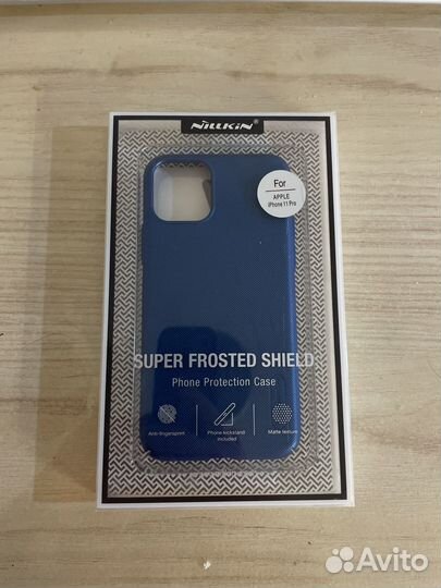 Чехол на iPhone 11 pro nillkin