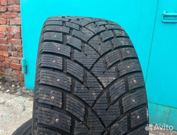 Zeta Antarctica Sport 275/40 R20