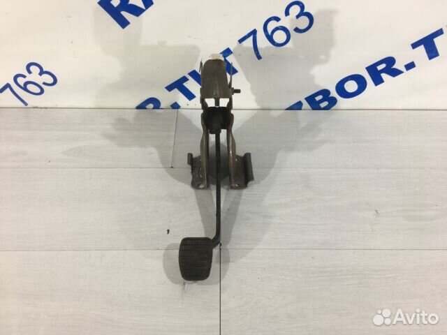 Педаль тормоза renault duster рест 1.5 dci 4wd мт