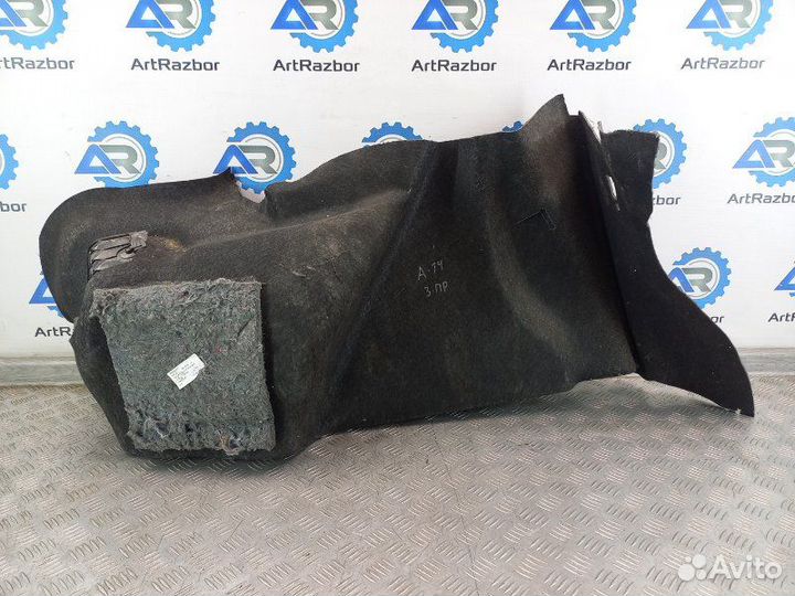 Обшивка багажника правая Renault Megane 2 1.4