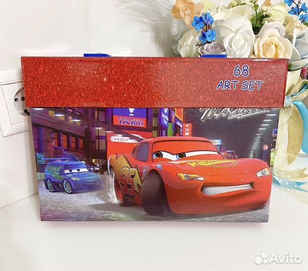 Набор для рисования в чемоданчике