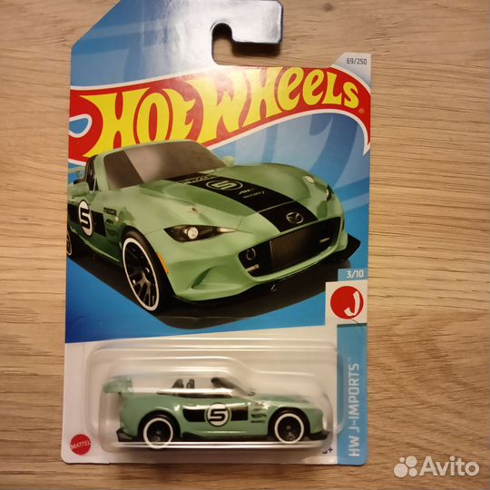 Hot wheels машинки