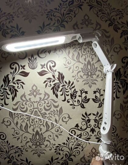 Лампа для маникюра