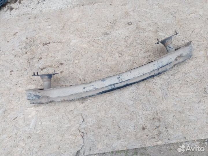 Усилитель бампера задний Ford Focus 3 pnda 2012