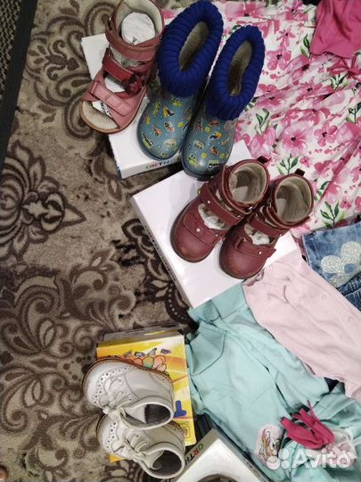 Одежда на девочку р. 80-92